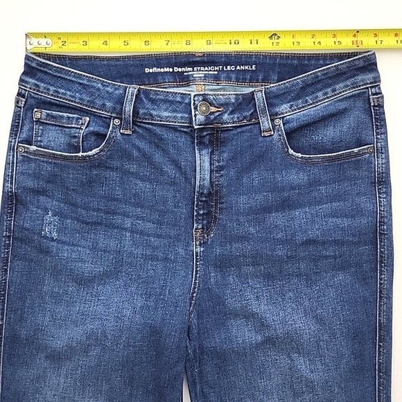 Chicos Women's DefineMe Jeans Blue Denim Straight Leg Ankle Stretch Size 12R - Picture 12 of 15